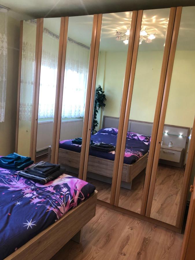 La Symo Apartament Straja Lupeni Lupeni  Extérieur photo