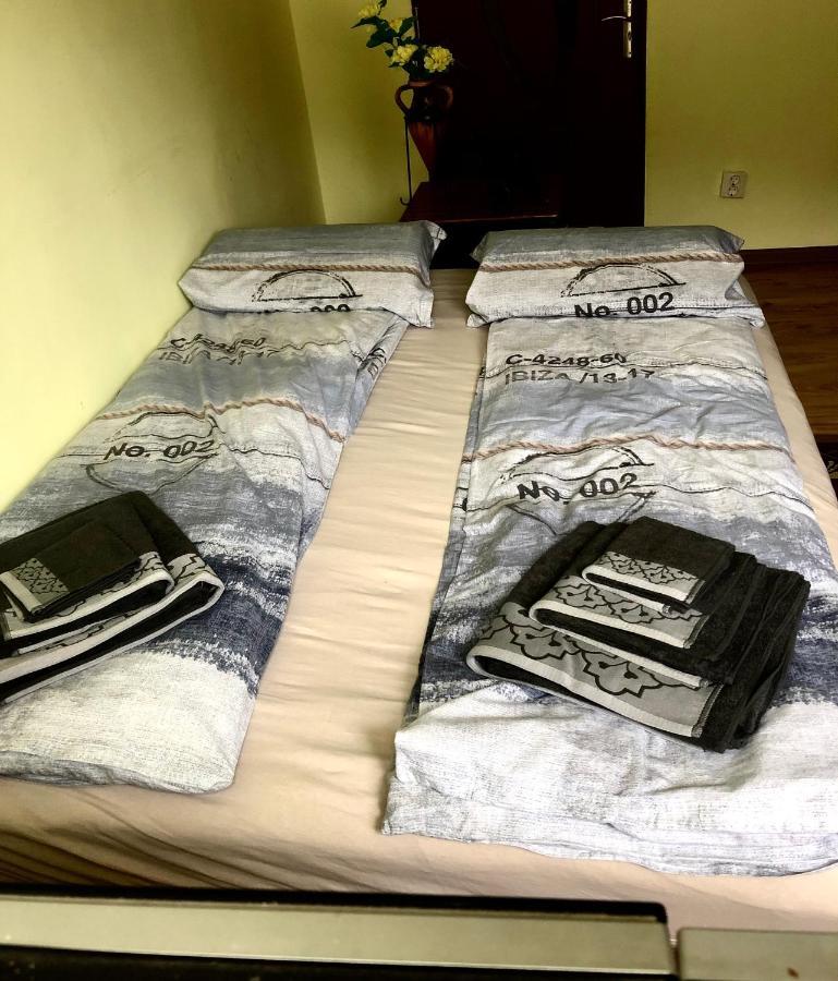 La Symo Apartament Straja Lupeni Lupeni  Extérieur photo